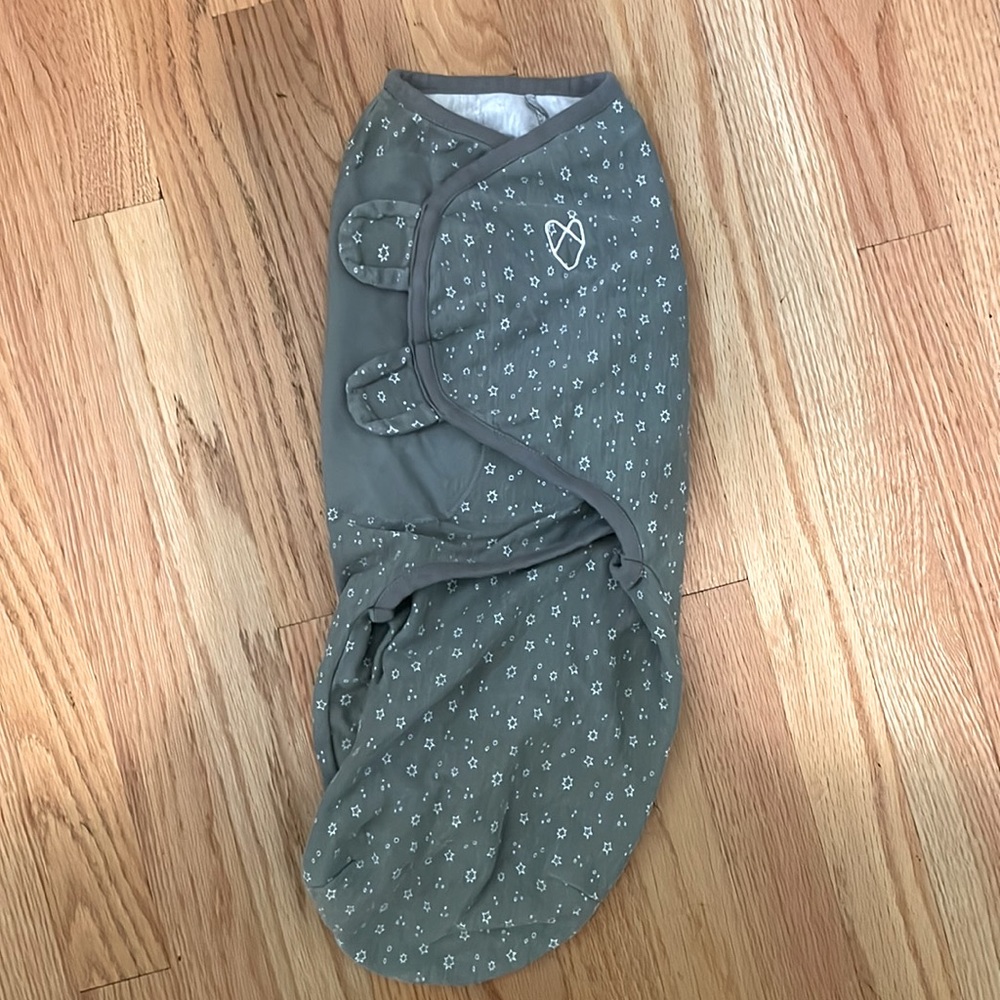 SwaddleMe